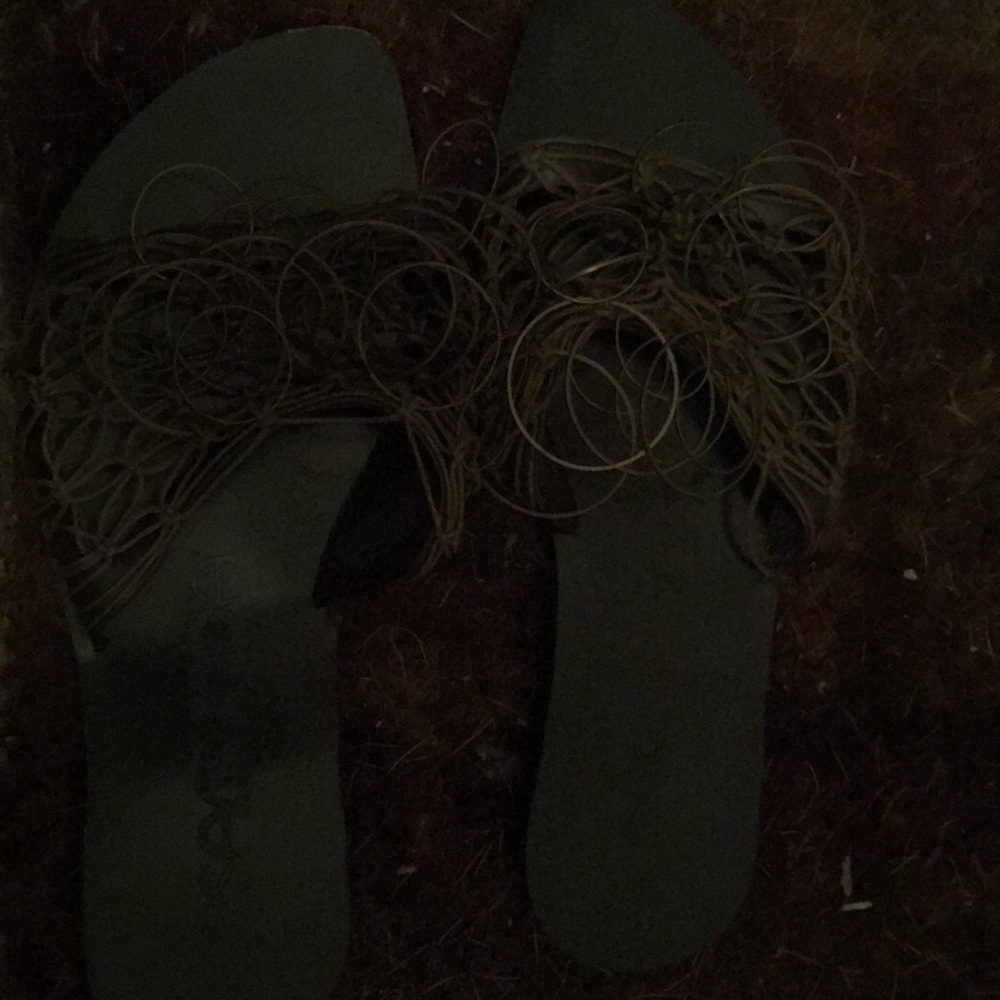 Sandals slippers